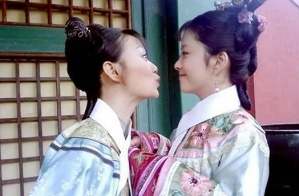 甄嬛传：雍正逝世前，甄嬛主动挑明了一切，唯独她的死不提