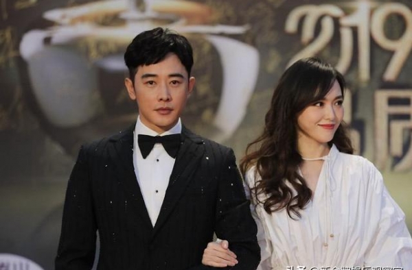 罗晋采访首谈唐嫣产女，自曝抱女儿心情平静，粉丝却齐呼他称职