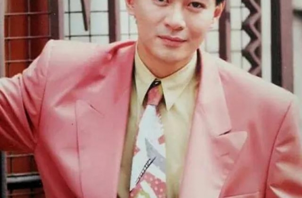 师奶杀手：婚内出轨真爱，后因抑郁而隐退卖保险，坦言不后悔出轨