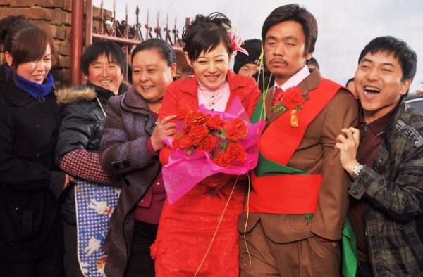 现在谁还看演技啊，没错这些话是对何冰、李成儒、这些老戏骨说的