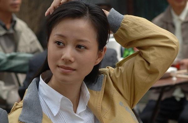 周冬雨、白百何、姚晨，谁会成为首位百亿票房女演员？