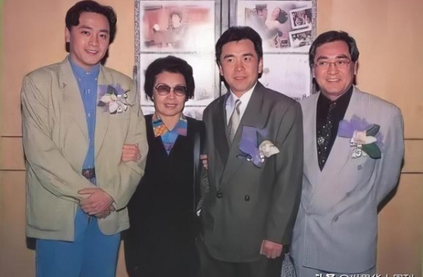 “毒舌”尔冬升的演员母亲：一生未演过女主角，却生了3个男主角