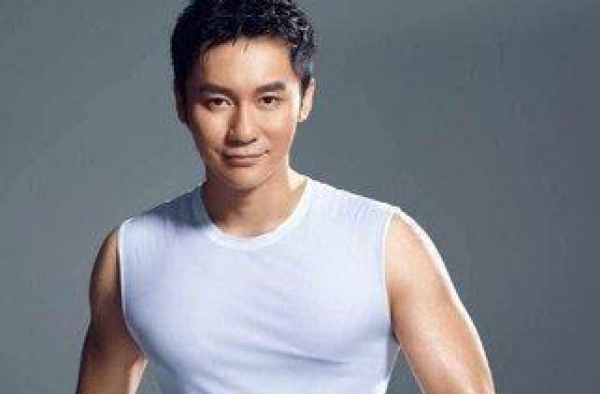 范冰冰前男友李晨，被曝有新欢，你知道这个人是谁吗？
