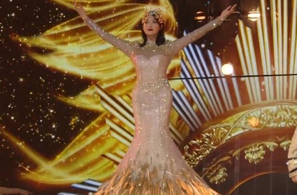 宋茜金鹰女神造型翻车！把热巴送上热搜，赵露思还疑似手滑点赞