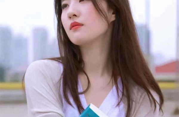 苗苗、黄明昊、张雪迎、刘亦菲、徐正溪、金星、李汶翰