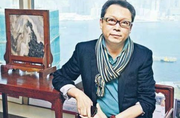 华谊比不了！他的股东都是中国最赚钱的导演，阿里、字节为他接盘
