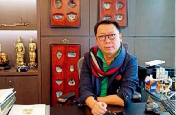 越做越大！张艺谋、宁浩、徐峥都是他的股东，堪称“导演合伙人”