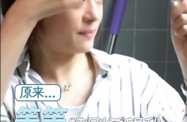孙俪留长发遭儿子嫌弃！素颜出镜状态美成少女，新剧海报太显年轻