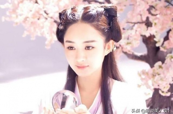 烂大街的花千骨同款发髻，琉璃萧可白凤九究竟谁梳起来更有味一些