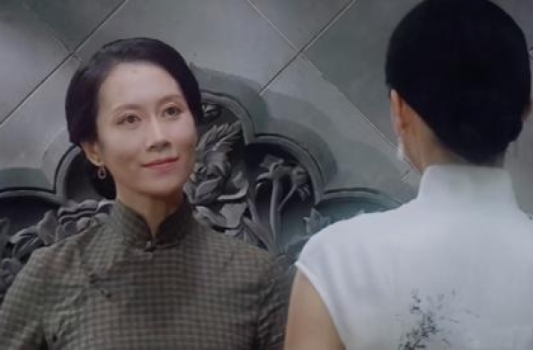 著名京剧大师，一生与3个女人纠缠，去世后国家为他举行国葬