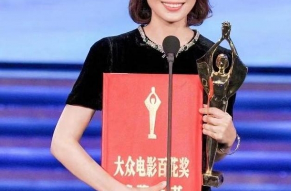 2007年，夏雨和高圆圆因戏生情，为何还能获得袁泉的谅解？