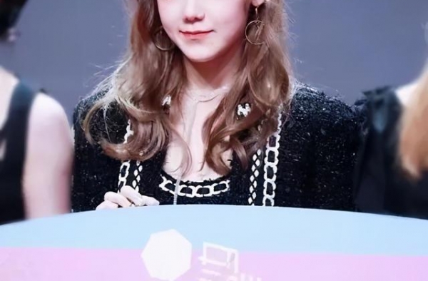 硬糖少女成团一百天，希林王艺瑾实力逆袭，赵粤张艺凡高开低走
