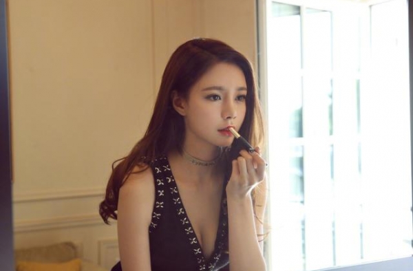 沈梦辰与杜海涛：美女配野兽戏码暗藏利益纠葛还是全拜心动感觉