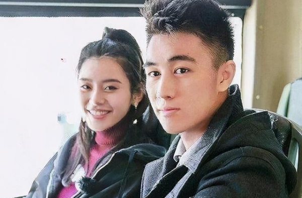 何猷君坦白早婚原因，并非为了争家产，对父亲赌王留有遗憾