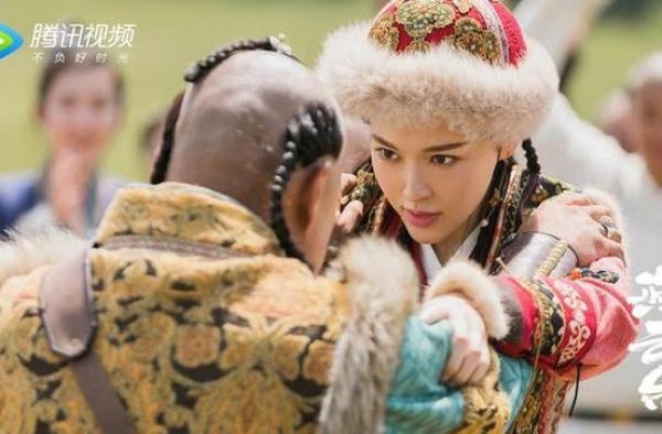 《燕云台》首播 唐嫣窦骁共谱磅礴传奇