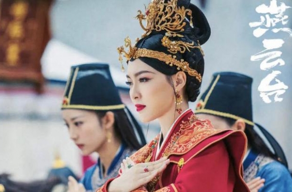 唐嫣产后复出新作《燕云台》上星首播，她能否撕掉傻白甜标签？