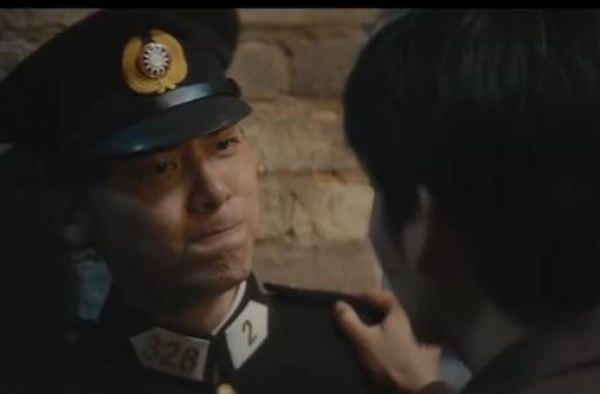《隐秘而伟大》央视开播，李易峰坦言这次“不能帅”