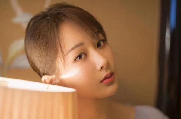 杨紫生日与张一山“互怼”？何猷君奚梦瑶婚前“协议”被曝？
