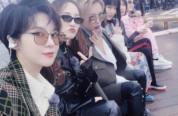 为了让宁静学麻将有多拼？郁可唯愿意去潜水，李斯丹妮才是真勇敢