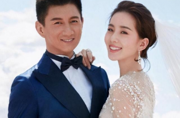她才是人生赢家！与吴奇隆离婚后人生开挂，嫁外籍老公生混血宝宝