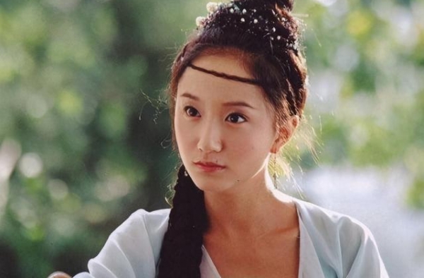 有种“变美”叫李倩，黄轩唯一承认的女友，点掉痣后美到认不出