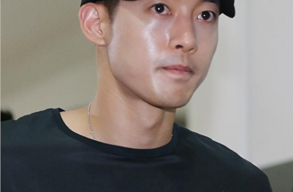 一场官司，耽误了他整整五年！韩国法院正式宣判金贤重胜诉