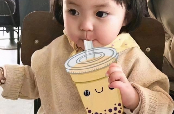 明星有多爱喝奶茶？林允一天狂饮6斤，吴宣仪一天8杯当水喝
