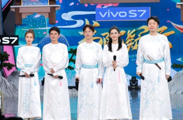 杜海涛暴瘦逆袭！减肥成功变男神，同台不输李现，侧脸神似张艺兴