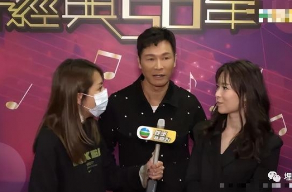 冷战半年，差点离婚？他们这么恩爱看不出啊…