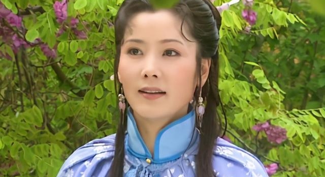 《孝庄秘史》中海兰珠的14个造型，十几年之后再看依旧超惊艳