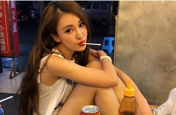 出轨曝光后，马蓉、黄心颖近照大变样，宋哲前妻却依旧火辣