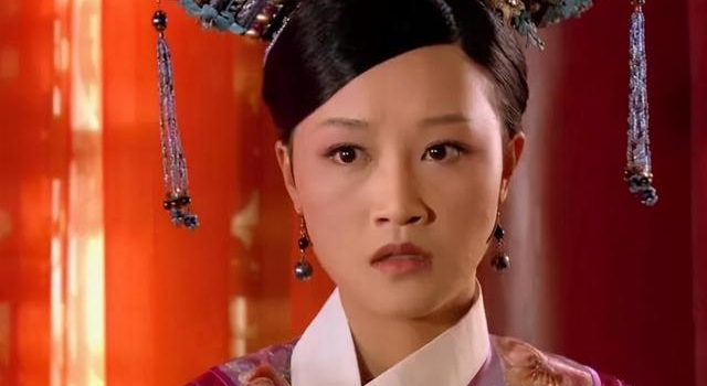 浣碧不知，同为侧福晋为啥孟静娴能后来居上怀上孩子？可甄嬛知道