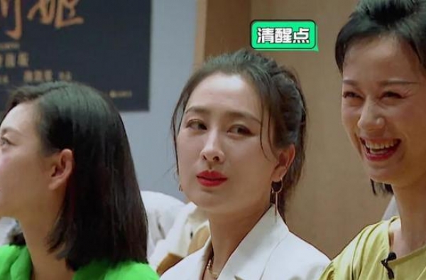 42岁女演员自曝过气后尴尬处境：你有多安逸，就有多危险