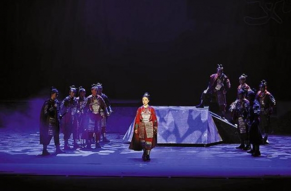 音乐剧《花木兰》在渭南大剧院惠民展演