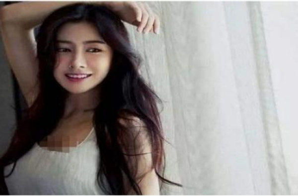 一脱成名，被经纪人曝出多张不雅照，如今名声尽毁