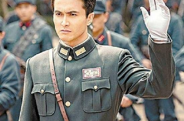 雷霆战将剧组为自救发文洗白？