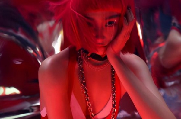 关晓彤大尺度写真曝光，被骂人设崩塌：女人性感有错吗？
