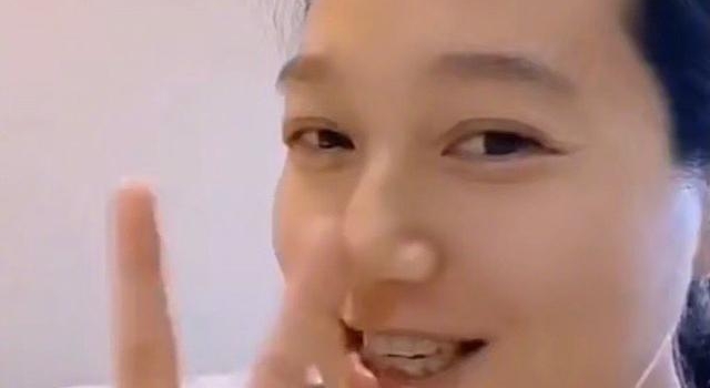39岁朱丹晒入院待产，晒丰盛营养餐，面目浮肿到像换了个人