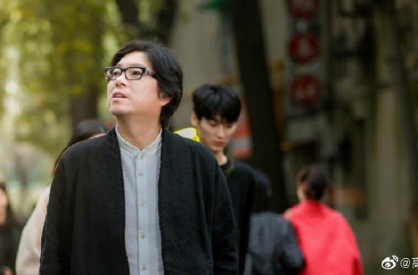 高晓松26天减重26斤，网友赞：卸下油腻，都像吴亦凡了