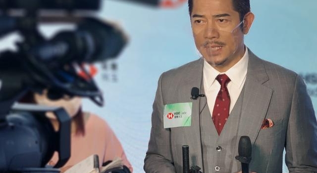郭富城自曝妻女不会粤语，因与女儿交流较少，俩孩子更擅长普通话