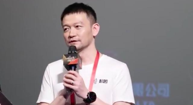 《流浪地球2》定档2023年大年初一，吴京暗示自己将回归