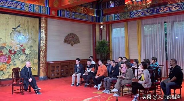 金牌喜剧班移师三庆园，德云社数位演员列席，这次郭德纲要捧谁？
