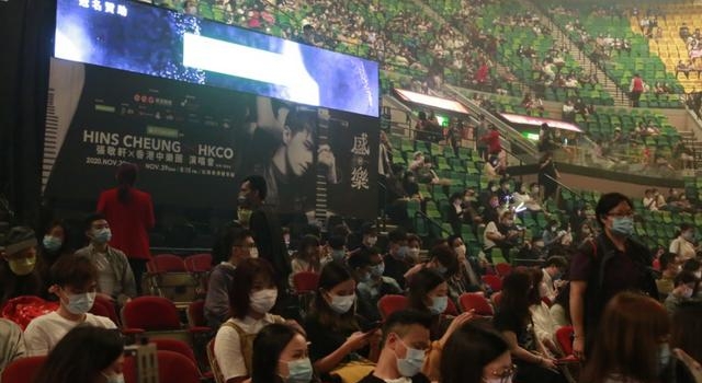 郭晶晶霍启刚阿Sa看演唱会，与4名确诊者同场，现况令人担心