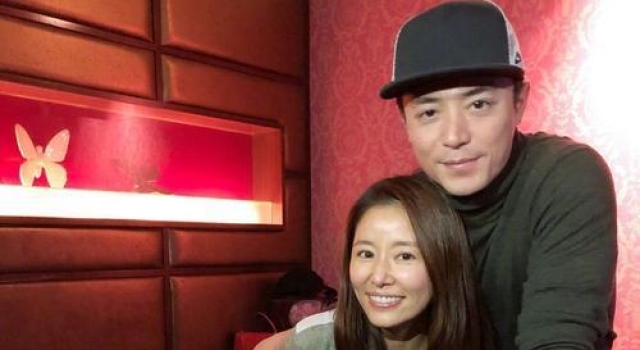 霍建华林心如同台演讲，你觉得他们般配吗？为什么？