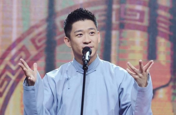 曹云金直播被举报？人气惨淡还被孽徒刷屏，本尊回应疑暗讽德云社