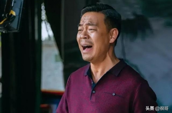 孙浩凭借《装台》再次翻红，除了张嘉益，人生中还有三位贵人相助