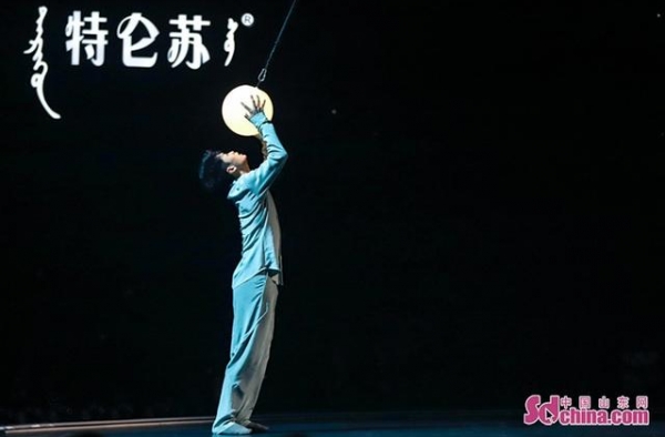 黎星用舞蹈讲述故事 水星记看哭现场评委