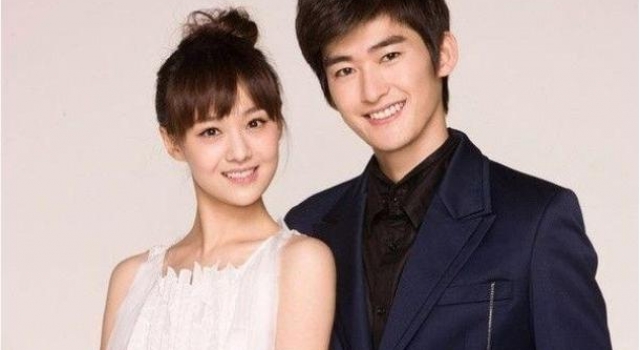 明星分手后再同框，林志颖自然，胡歌避嫌，贾乃亮不愧是演员