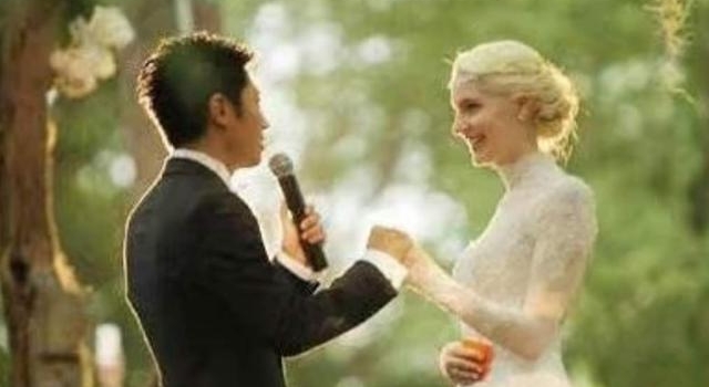 结婚四年判若两人，撒贝宁的老婆李白，生完孩子变了个样