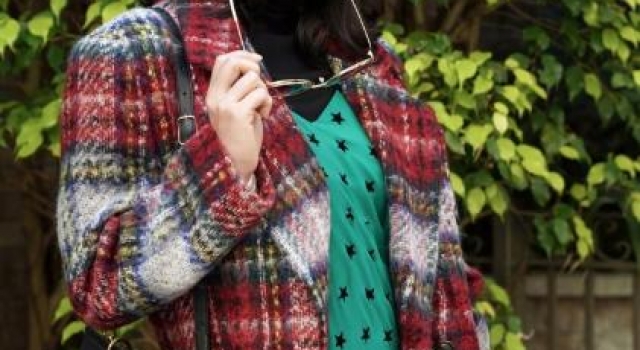 胡杏儿罕带儿子上节目，疑暗讽黄宗泽滥情，自曝没机会演女一号